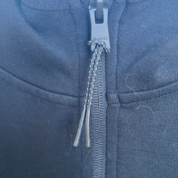 Roots Zip Up - Picture 3 of 7